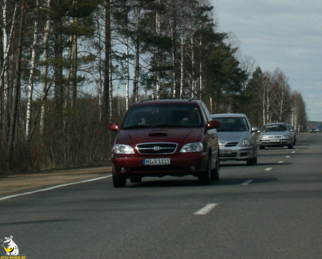 HI V 1111, Kia Carnival 1st gen (II) (KV), facelift, 2001–2006