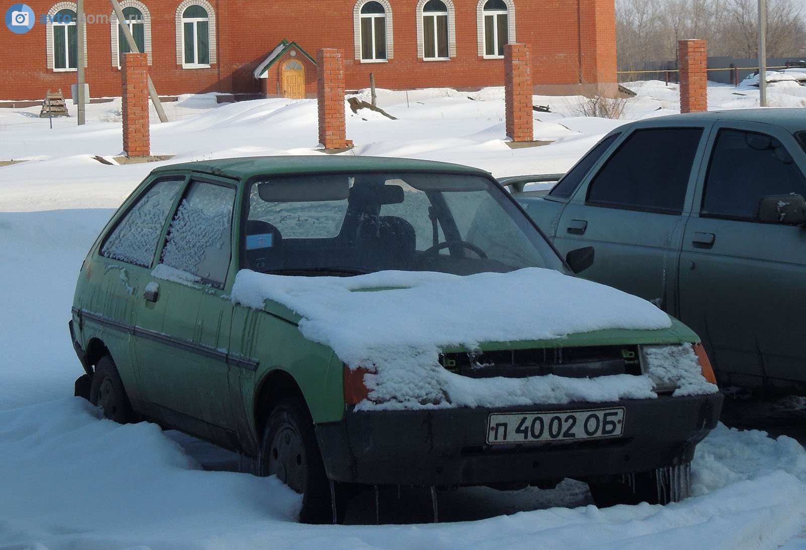 п 4002 ОБ, ZAZ 1102 1102 Таврия (Tavria) Hatch, 1987–2007