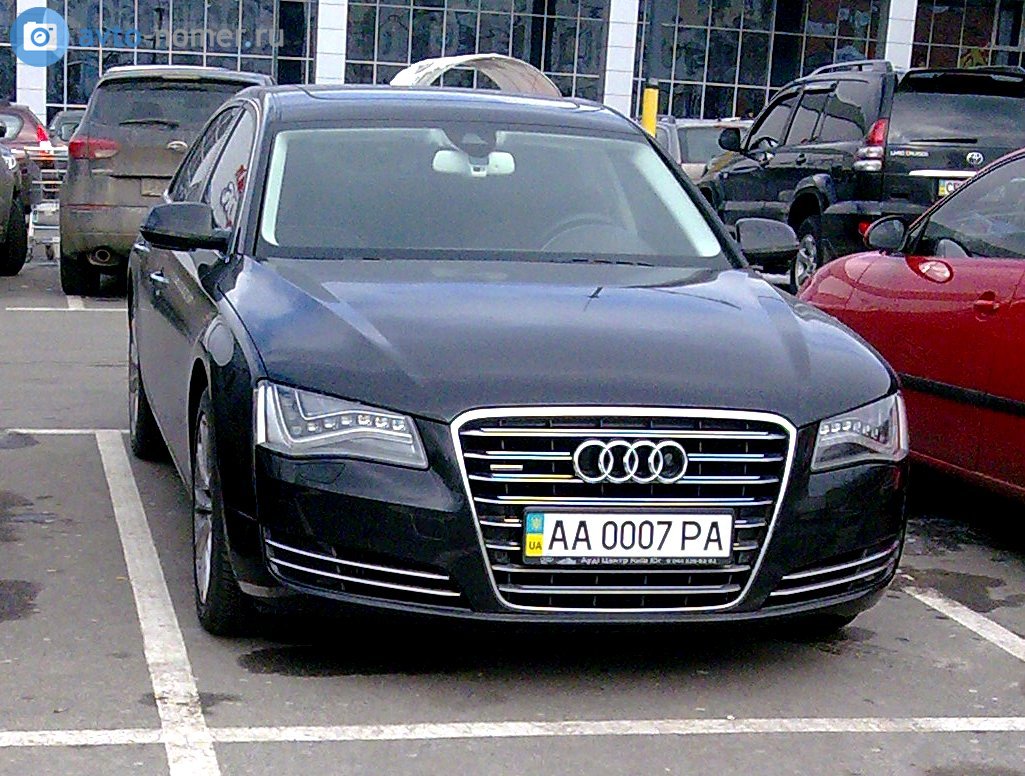 AA 0007 PA, Audi A8 3rd gen (D4/4H), 2009–2013