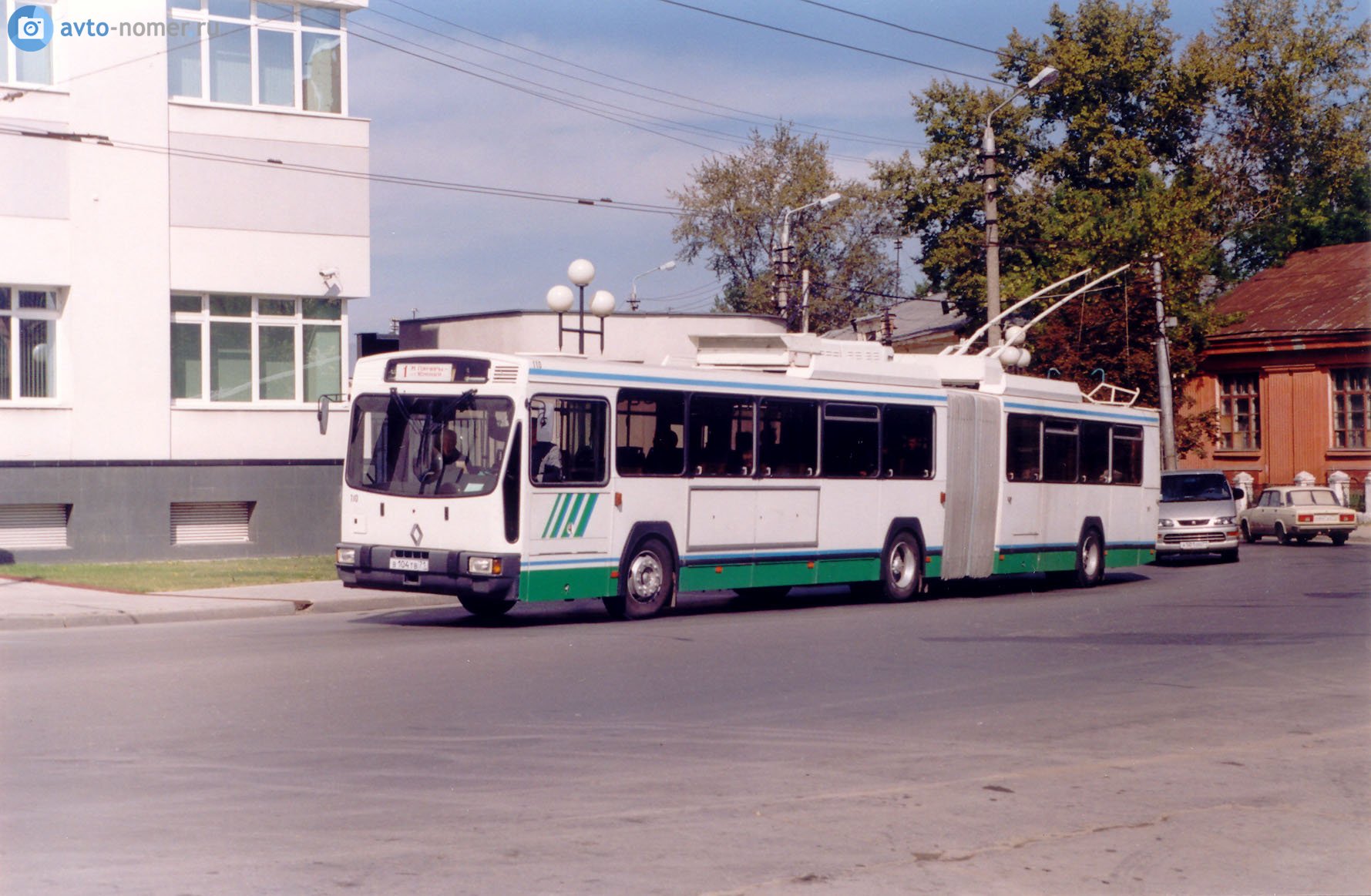 в 104 тв 71, Renault PR180 