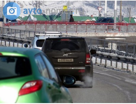 о777то24, Jeep Grand Cherokee