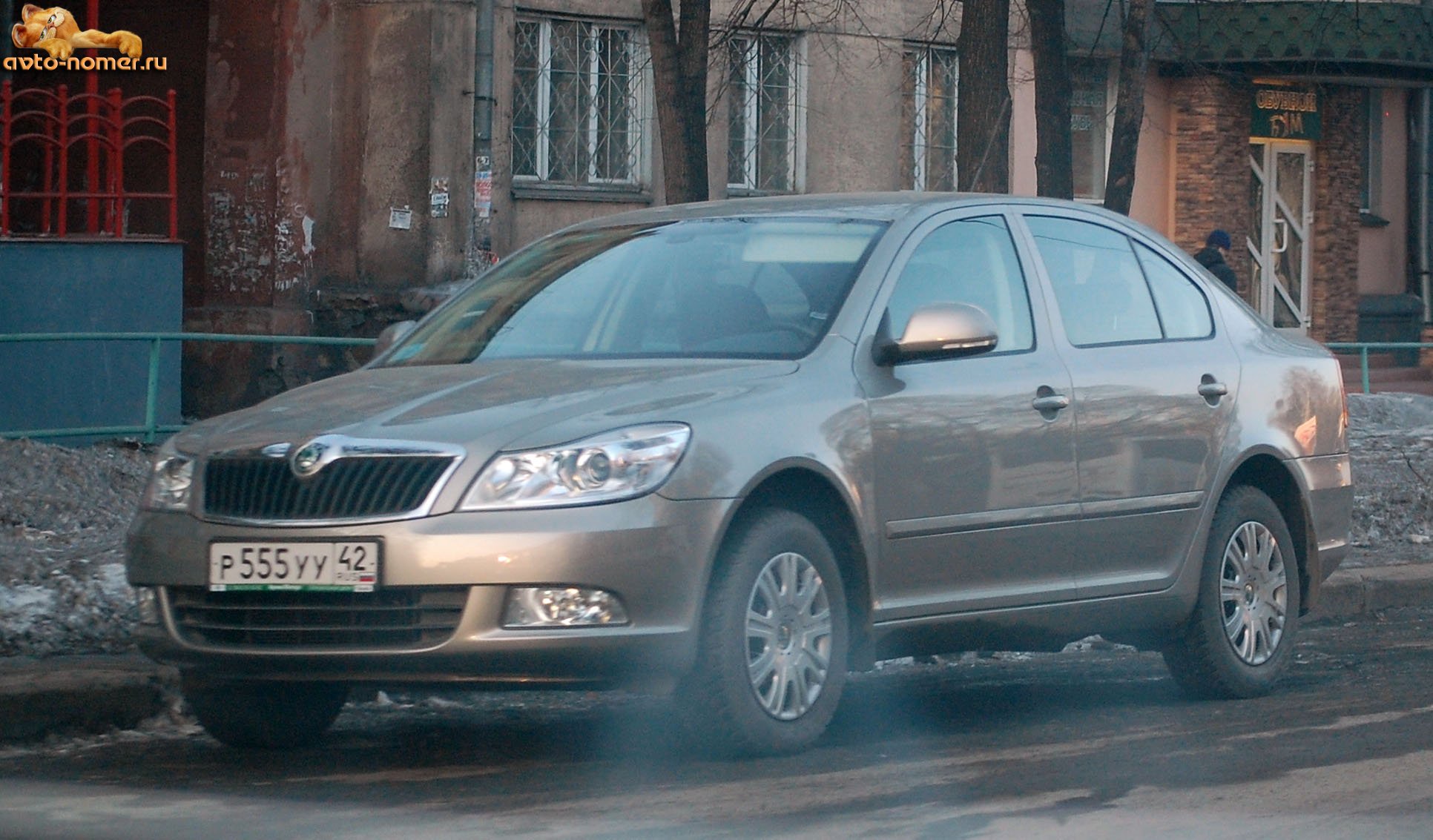 р 555 уу 42, Skoda Octavia 