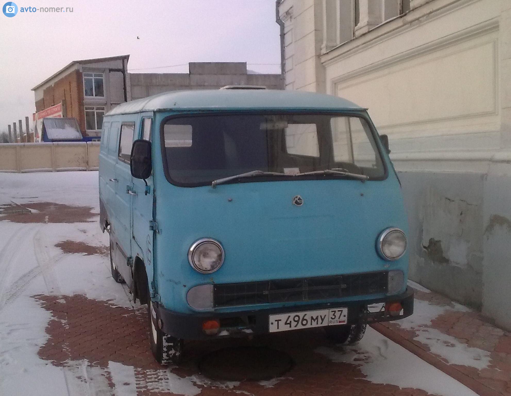 т 496 му 37, YerAZ 762 