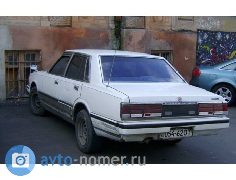 16 054-62 OT, Nissan Gloria