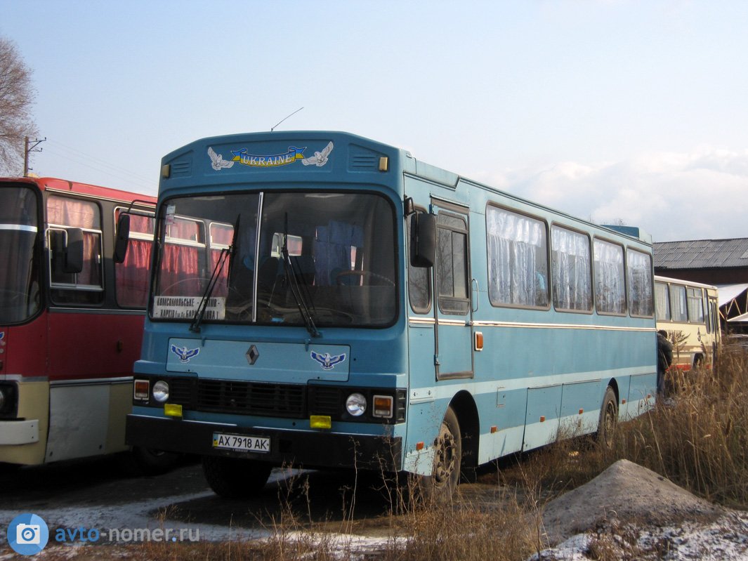 AX 7918 AK, Dodge W13 Wadham Stringer 