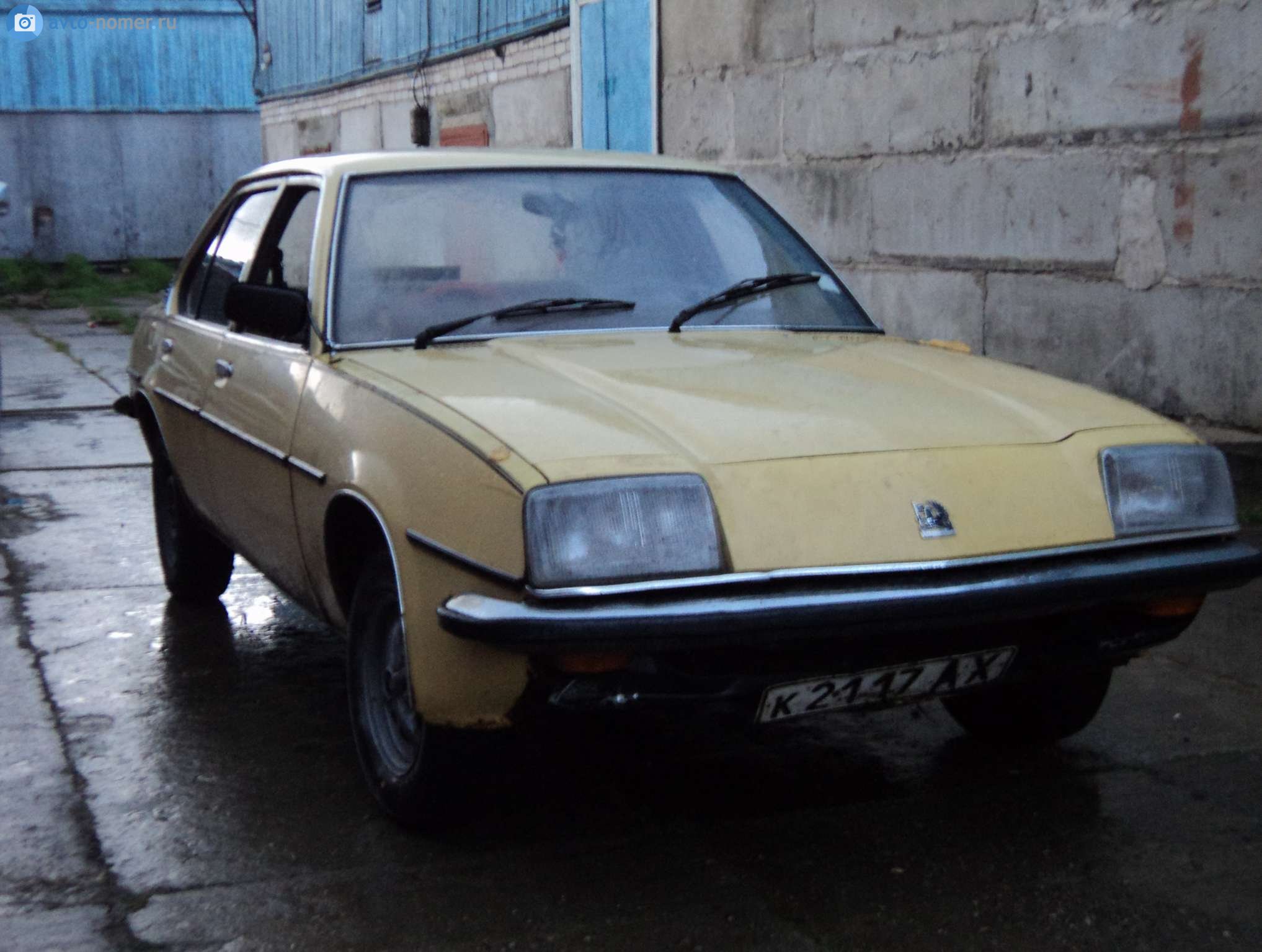 к 2117 АХ, Vauxhall Cavalier 1st gen 4-door Sedan, 1975–1981