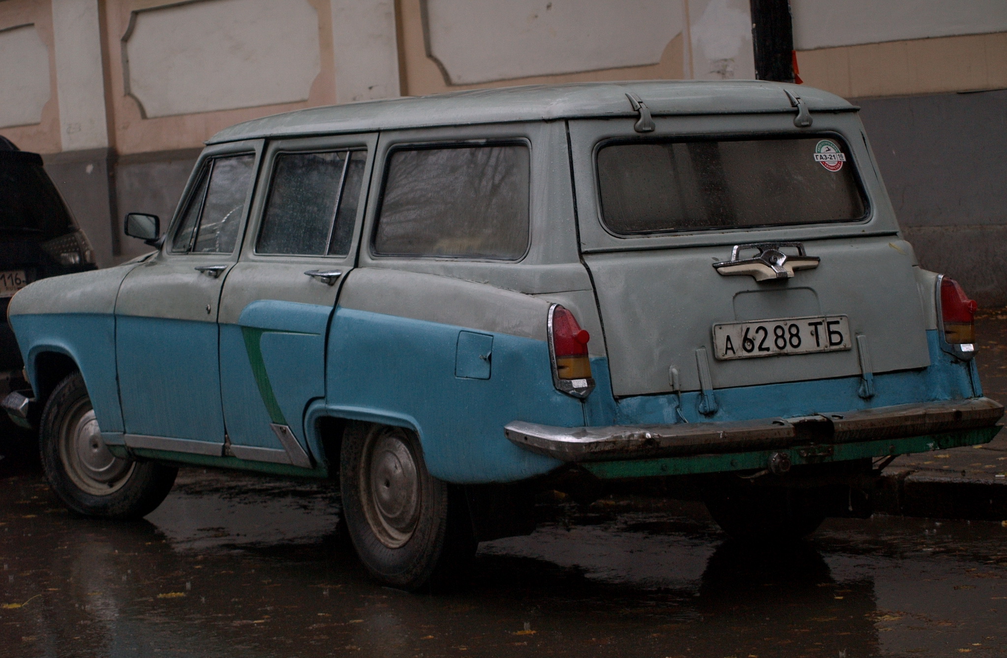 а 6288 ТБ, GAZ 22 Волга 