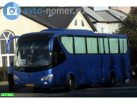 AH 1052 AA, Yutong ZK6129H