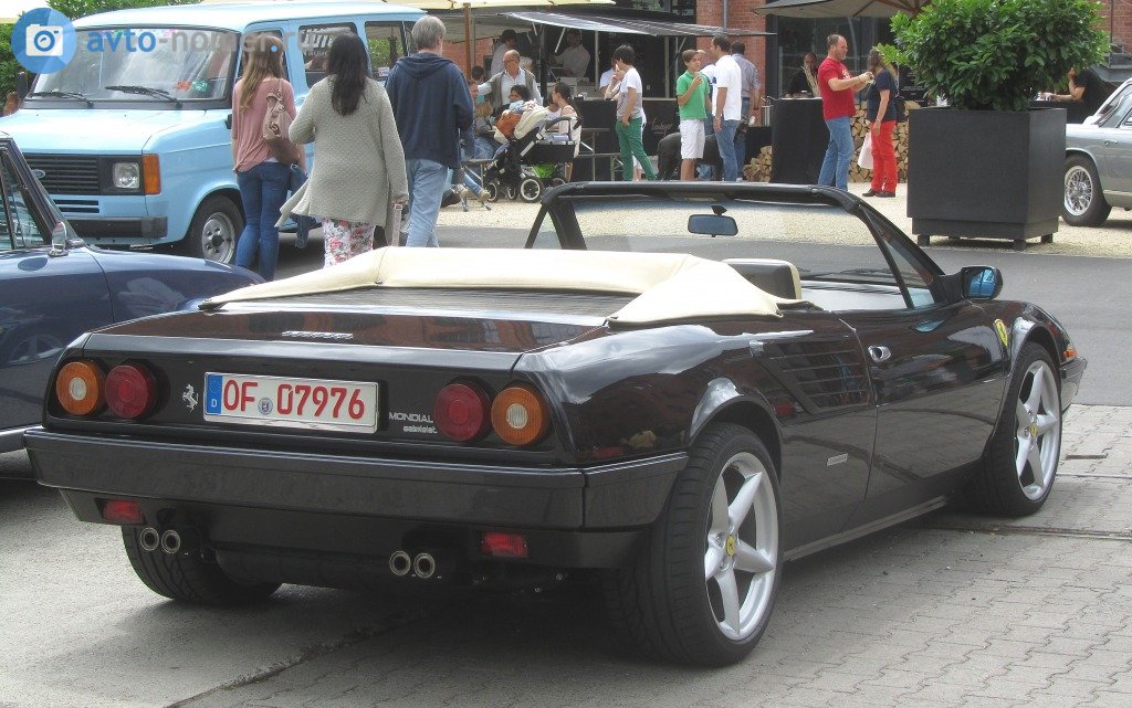 OF 07976, Ferrari Mondial 1st gen Cabriolet (F108), 1983–1993