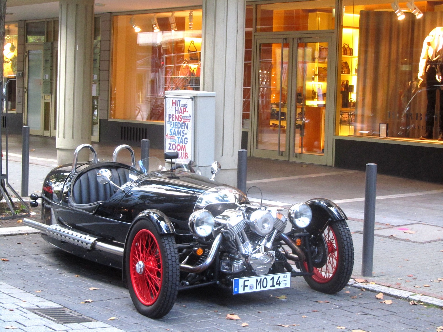 F MO 14 (03/10), Morgan Threewheeler 