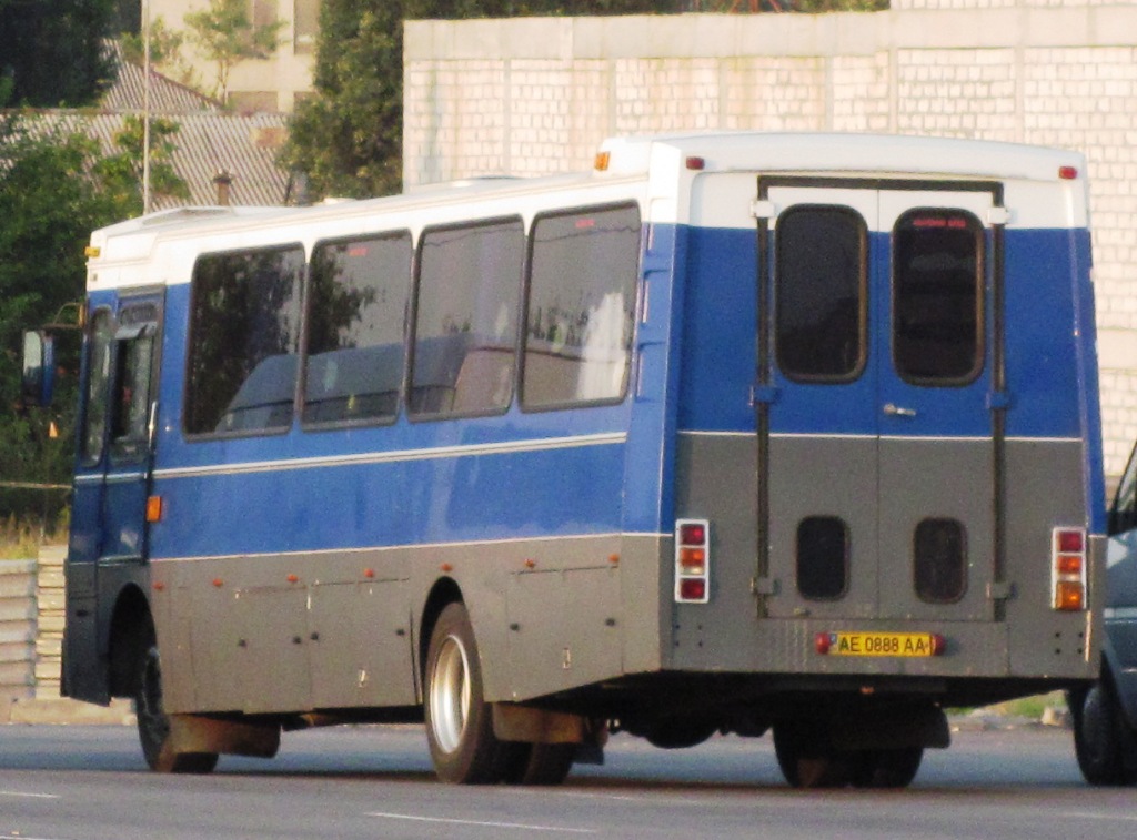 AE 0888 AA, Dodge W13 Wadham Stringer 