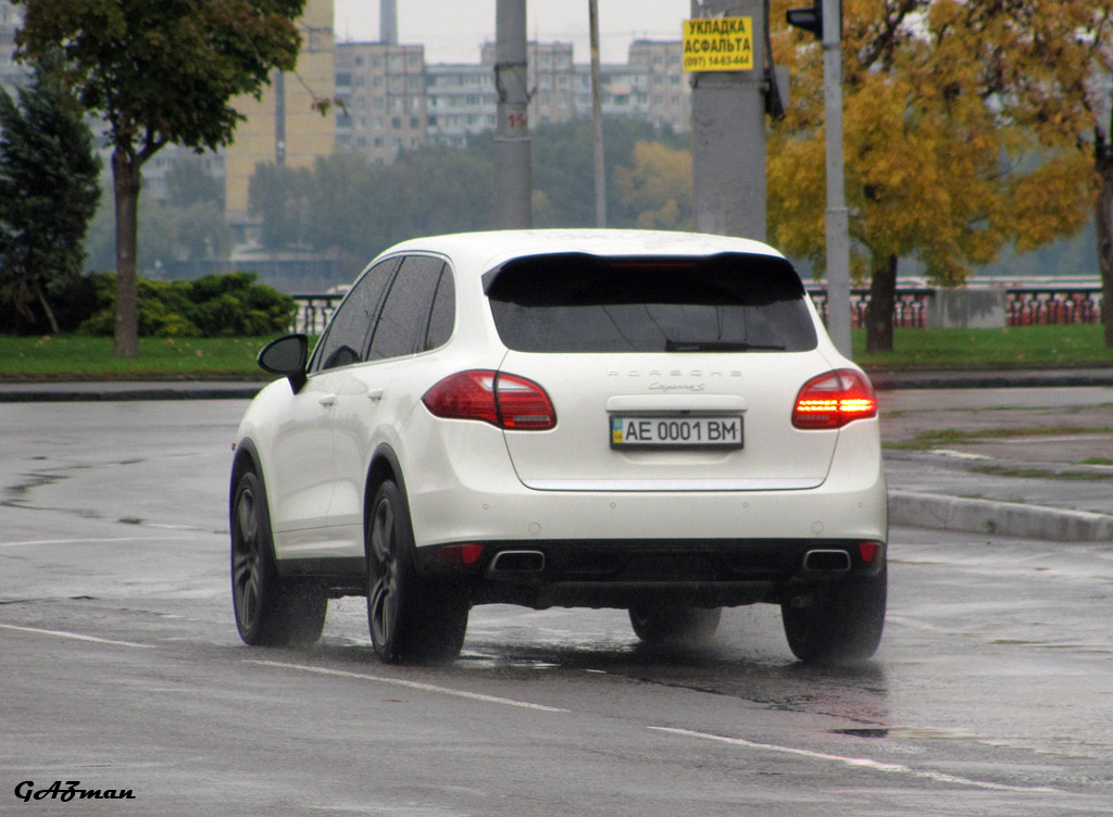 AE 0001 BM, Porsche Cayenne 2nd gen (958; 92A), 2010–2014