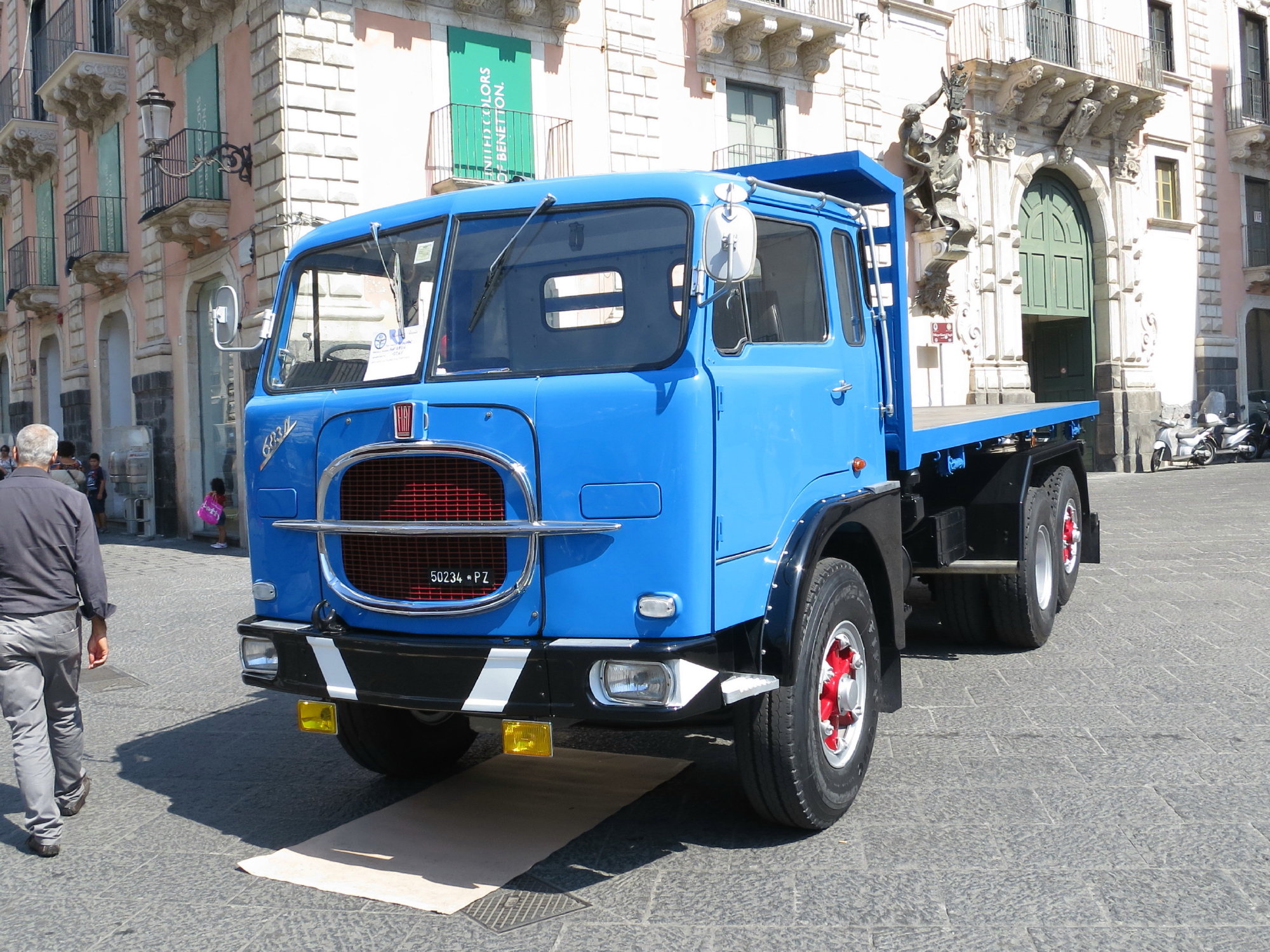PZ 50234, FIAT 600 Serie III Trucks 683, 1967–1970