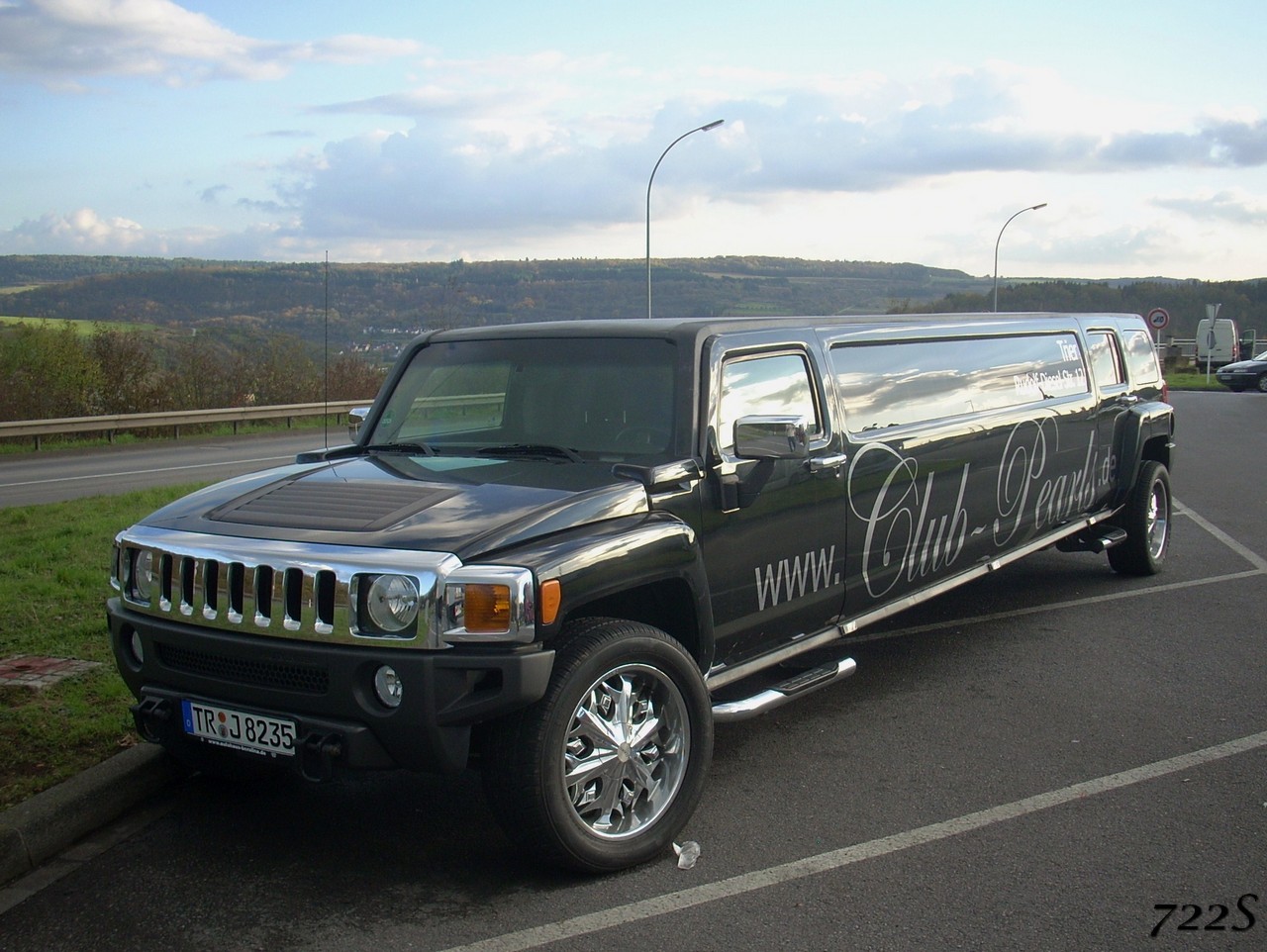 TR J 8235, HUMMER H3 1st gen SUV (GMT345), 2005–2010