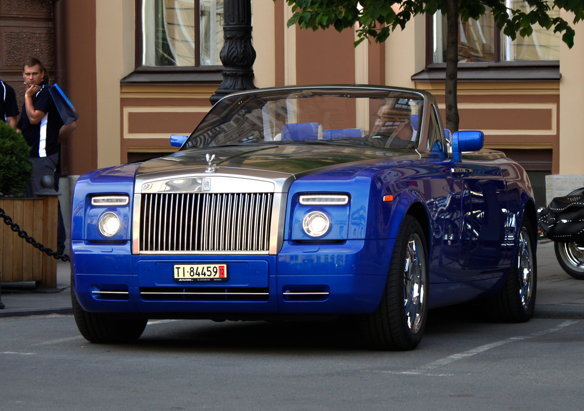 TI 84459, Rolls-Royce Phantom Drophead Coupé 