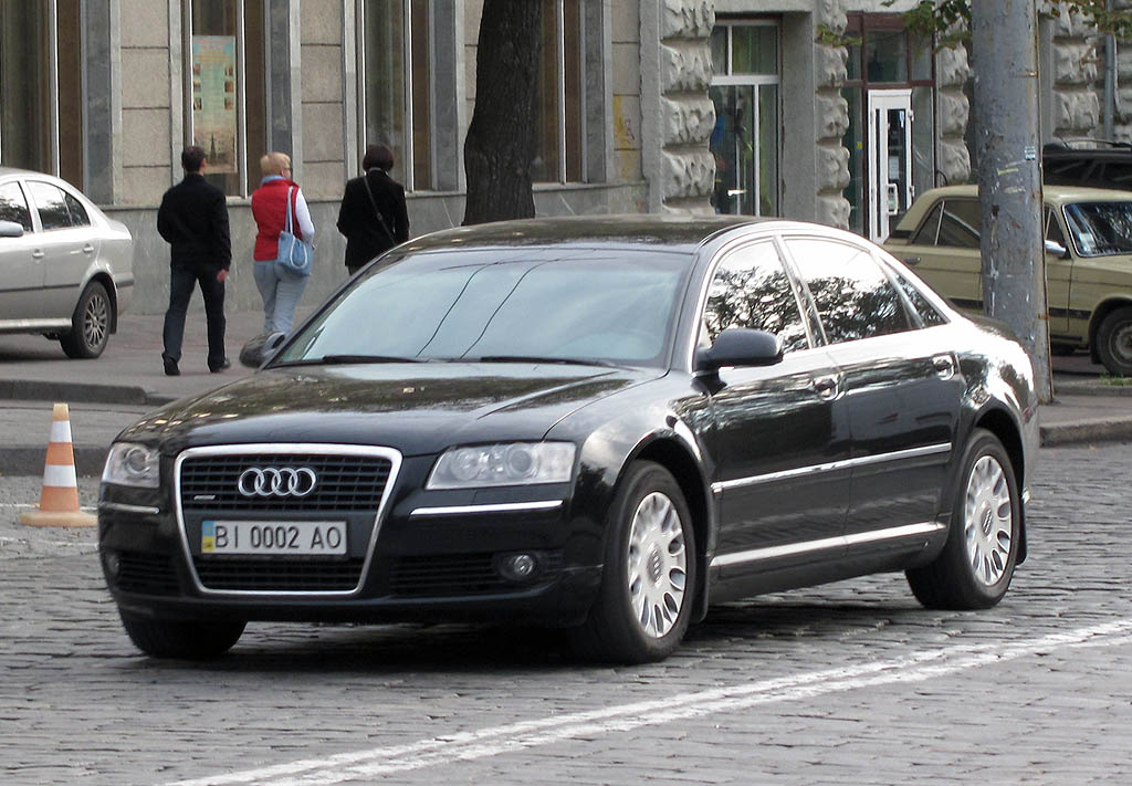BI 0002 AO, Audi A8 2nd gen (D3/4E2/4E8), 2002–2010
