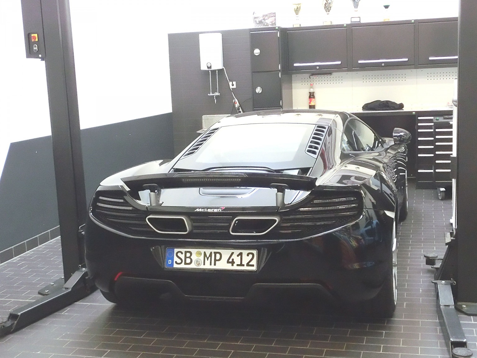 SB MP 412, McLaren MP4-12C MP4-12C, 2011–2014