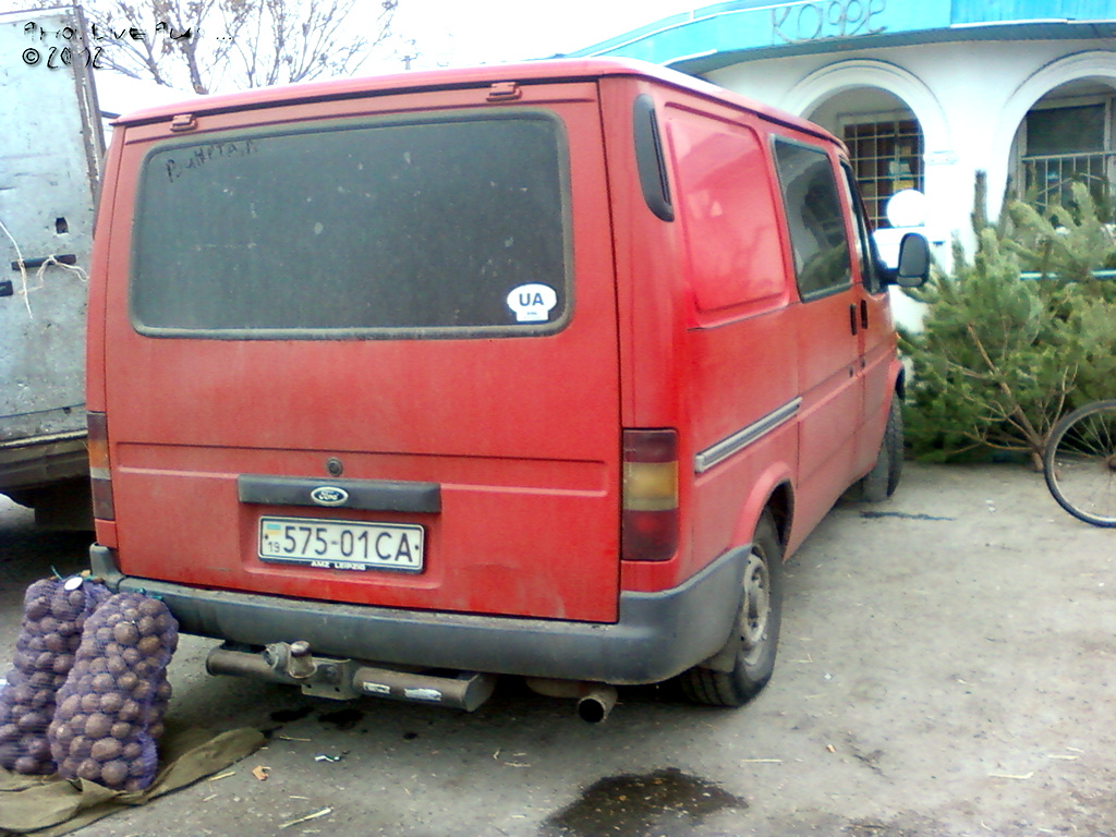 19 575-01 CA, Ford Transit 
