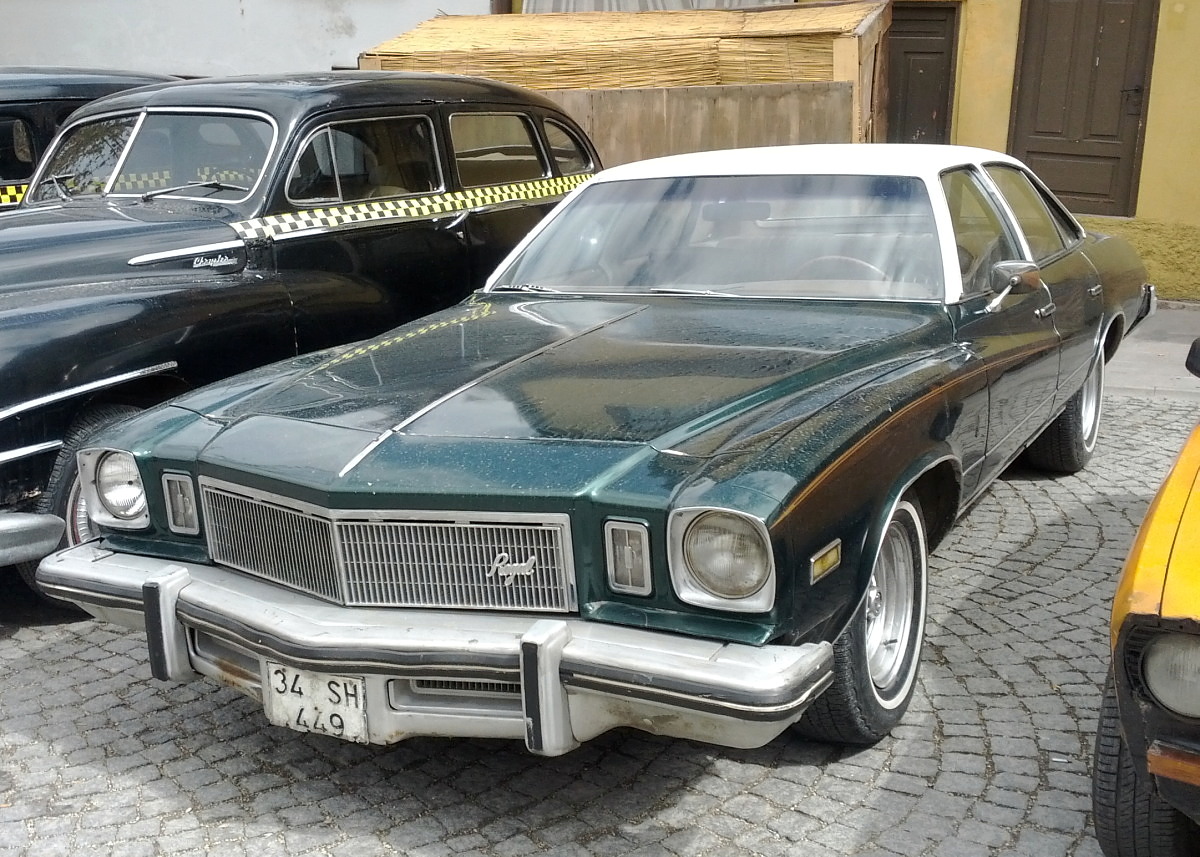 34 SH 449, Buick Century 3rd gen 4-door Sedan (29; A-body), 1st facelift, 1973–1974